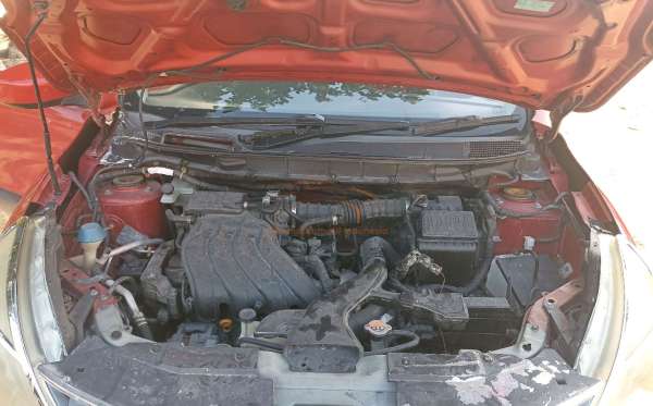 NISSAN GRAND LIVINA XGEAR