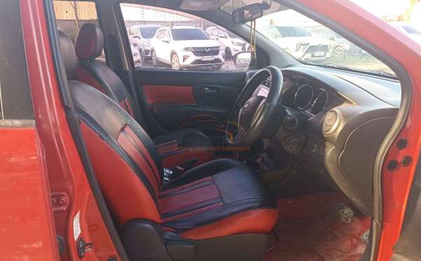 NISSAN GRAND LIVINA XGEAR