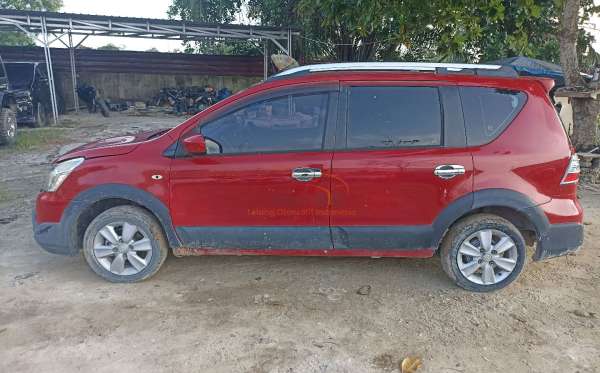 NISSAN GRAND LIVINA XGEAR