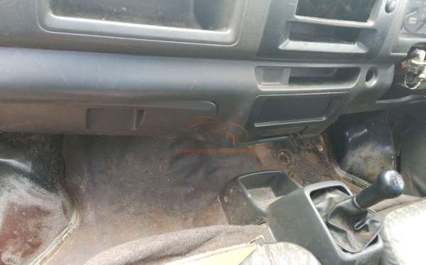 SUZUKI MEGA CARRY PU