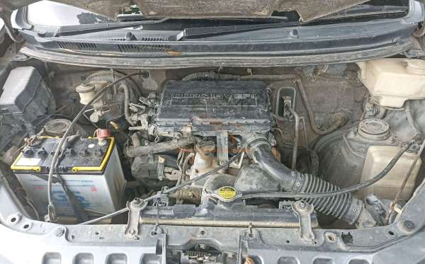 TOYOTA AVANZA