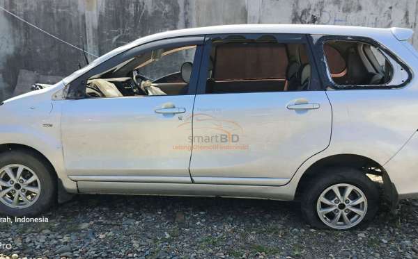 TOYOTA  AVANZA  1.3 G