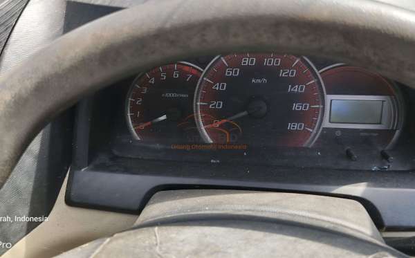 TOYOTA  AVANZA  1.3 G