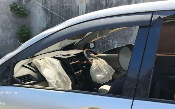 TOYOTA  AVANZA  1.3 G