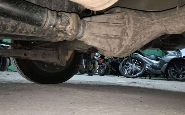 TOYOTA  AVANZA  E