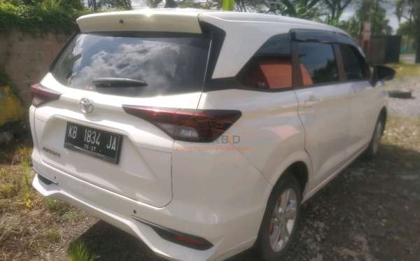 TOYOTA AVANZA 1.3 E
