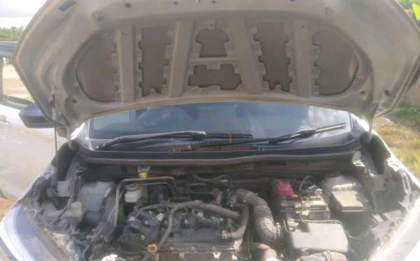 TOYOTA AVANZA 1.3 E