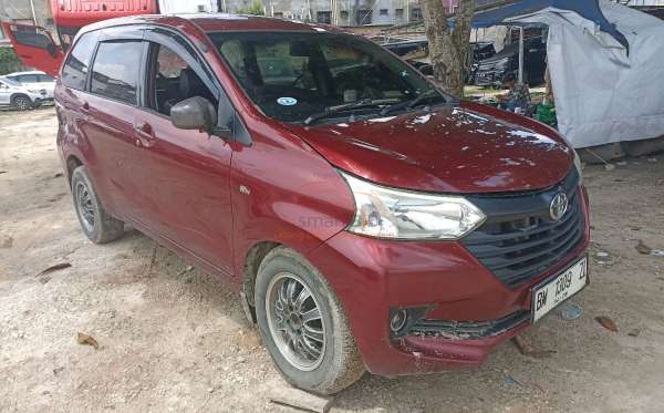 TOYOTA AVANZA