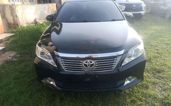 TOYOTA CAMRY V 2.5