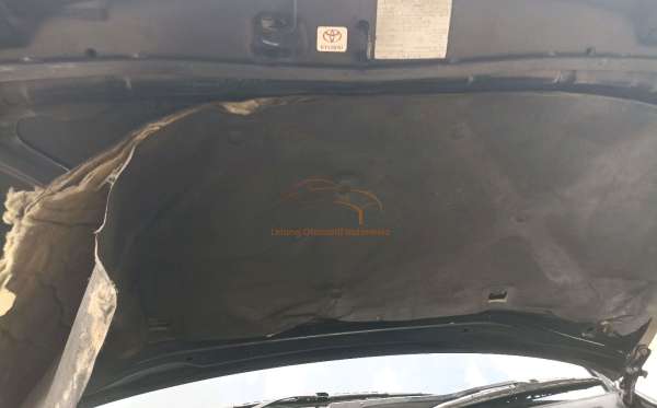 TOYOTA  HARRIER  3.0