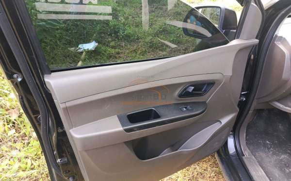 WULING CONFERO 1.5