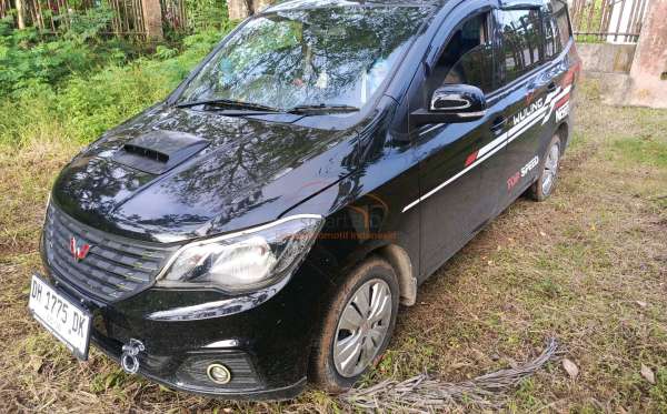 WULING CONFERO 1.5