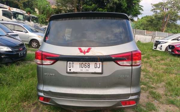 WULING CONFERO