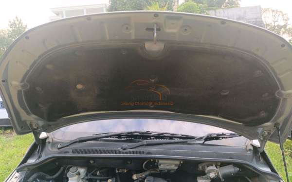 WULING CONFERO