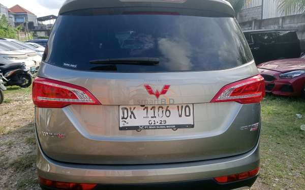 WULING CORTEZ 1.5ST LUX CVT