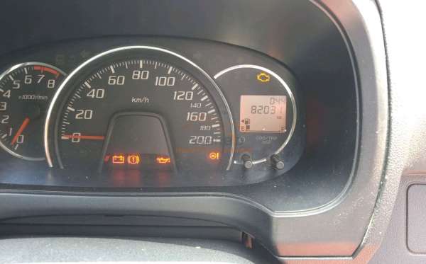DAIHATSU  AYLA