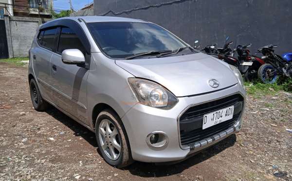 DAIHATSU  AYLA