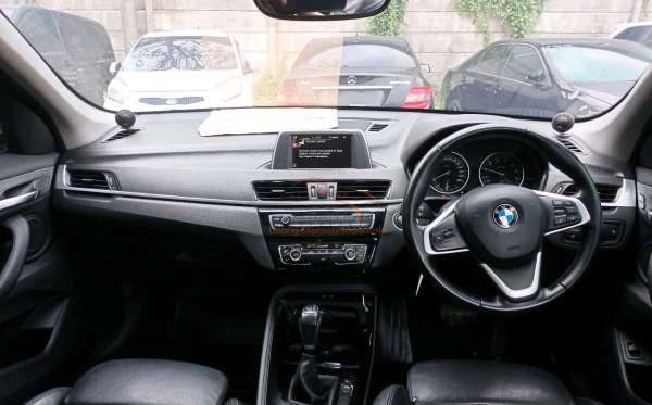BMW X1 SDRIVE 18I