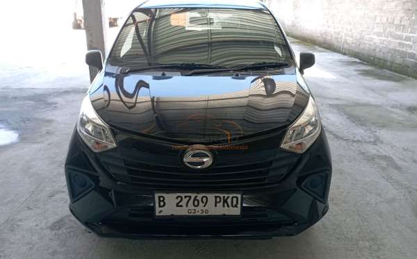 DAIHATSU SIGRA 1.2 X