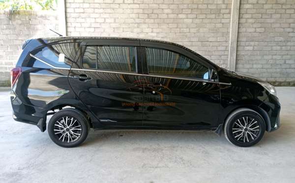 DAIHATSU SIGRA 1.2 X