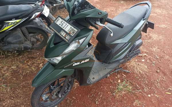 HONDA BEAT CBS FI CW