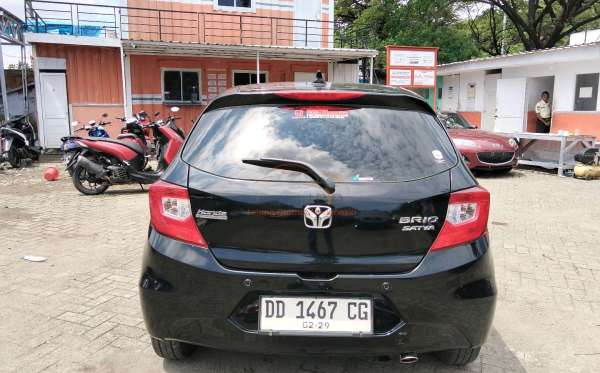 HONDA BRIO SATYA 1.2 E