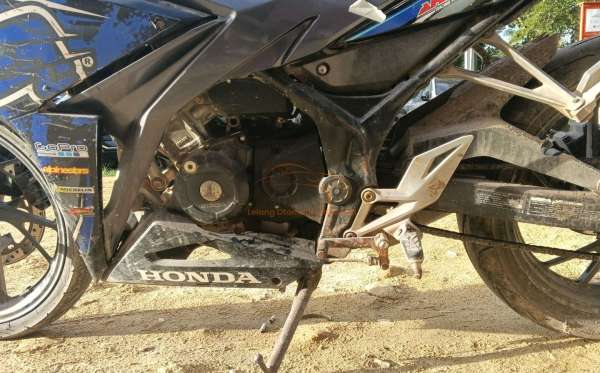 HONDA CBR 150