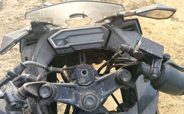 HONDA CBR 150