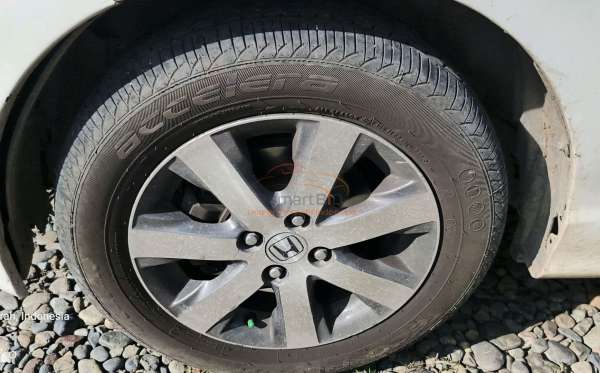 HONDA  FREED