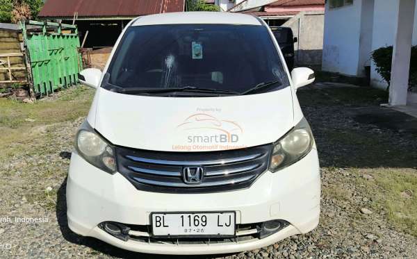 HONDA  FREED