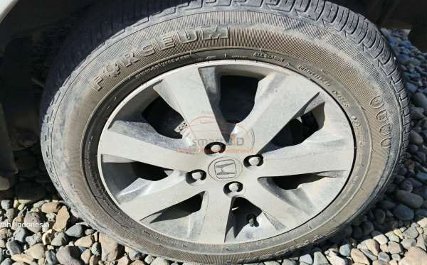 HONDA  FREED