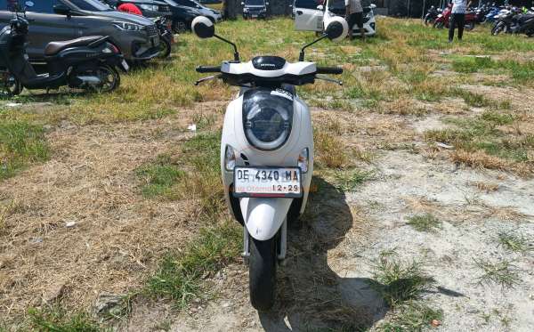 HONDA SCOOPY PRESTIGE