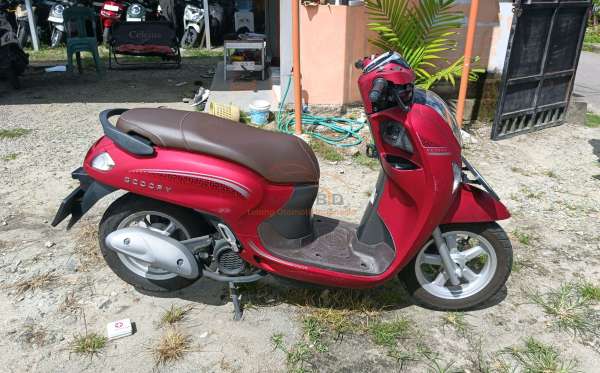HONDA  SCOOPY