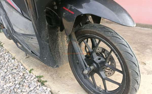 HONDA  VARIO 125