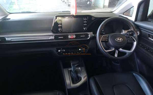 HYUNDAI STARGAZER PRIME 4X2