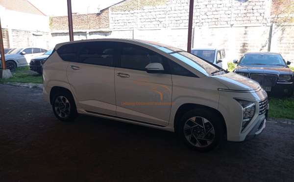 HYUNDAI STARGAZER PRIME 4X2