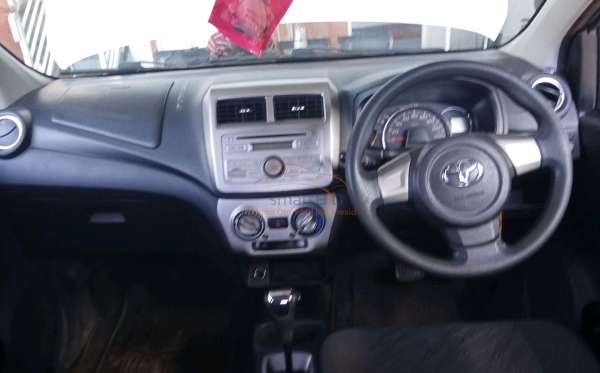 TOYOTA AGYA 1.0 G