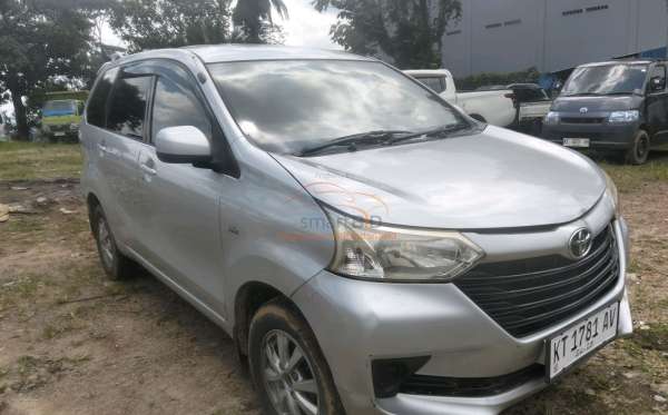 TOYOTA  AVANZA  1.3 E