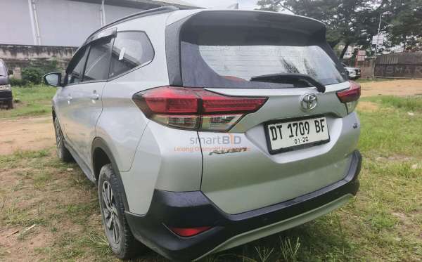 TOYOTA RUSH 1.5 G