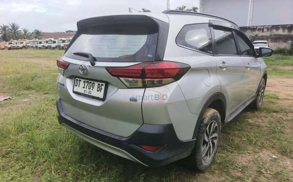 TOYOTA RUSH 1.5 G