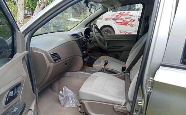WULING CONFERO 1.5