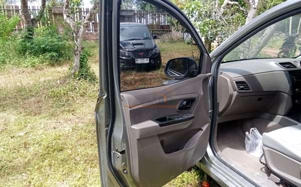WULING CONFERO 1.5