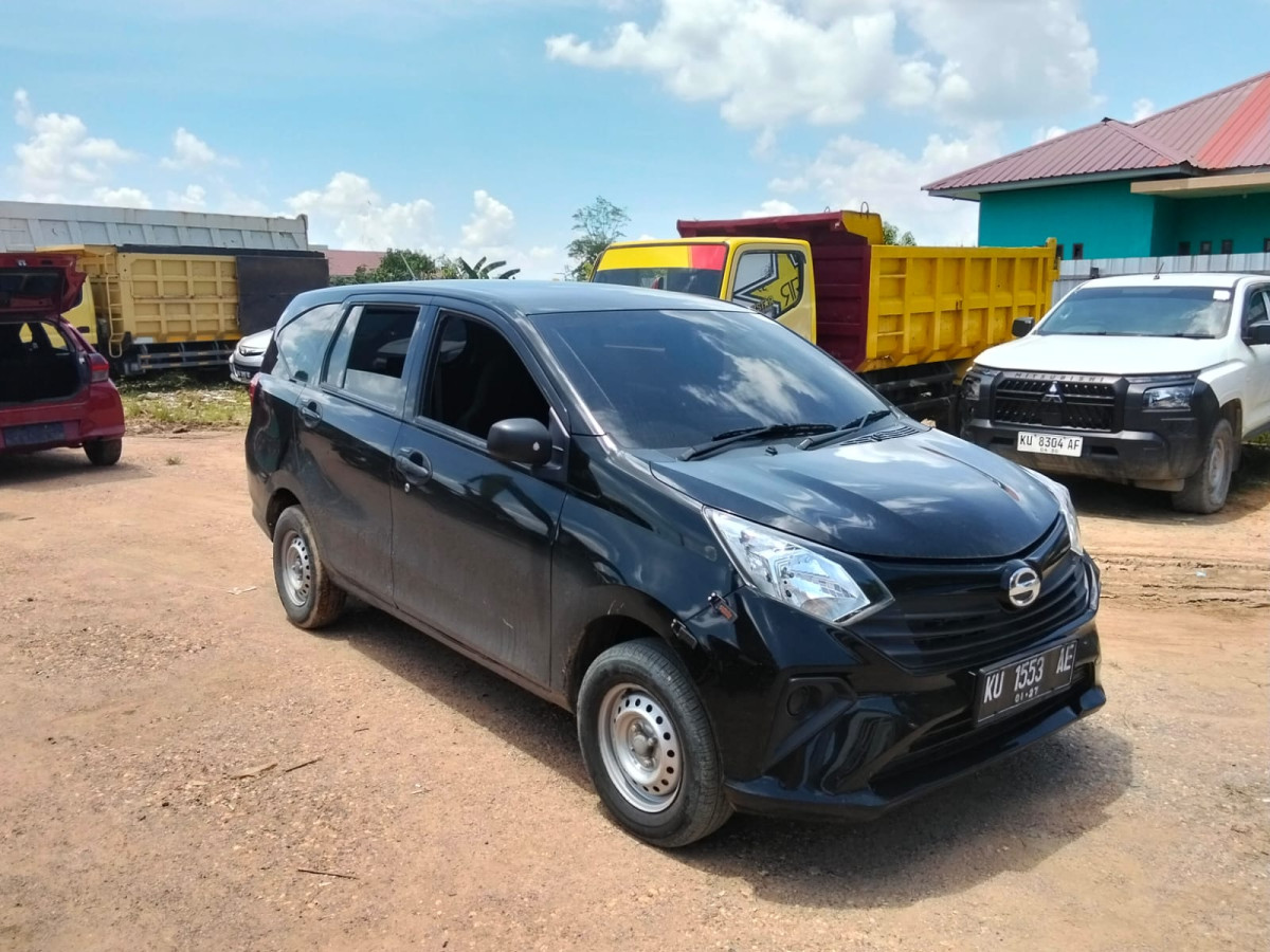 DAIHATSU SIGRA D