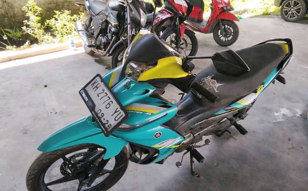 YAMAHA JUPITER Z1 CW