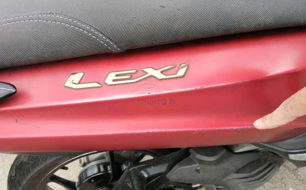 YAMAHA LEXI