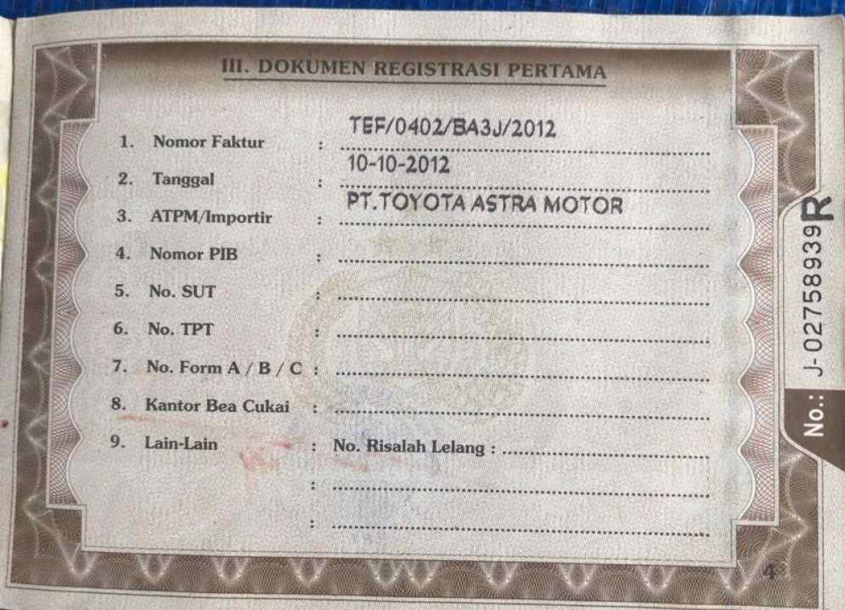 TOYOTA  AVANZA  1.3 G