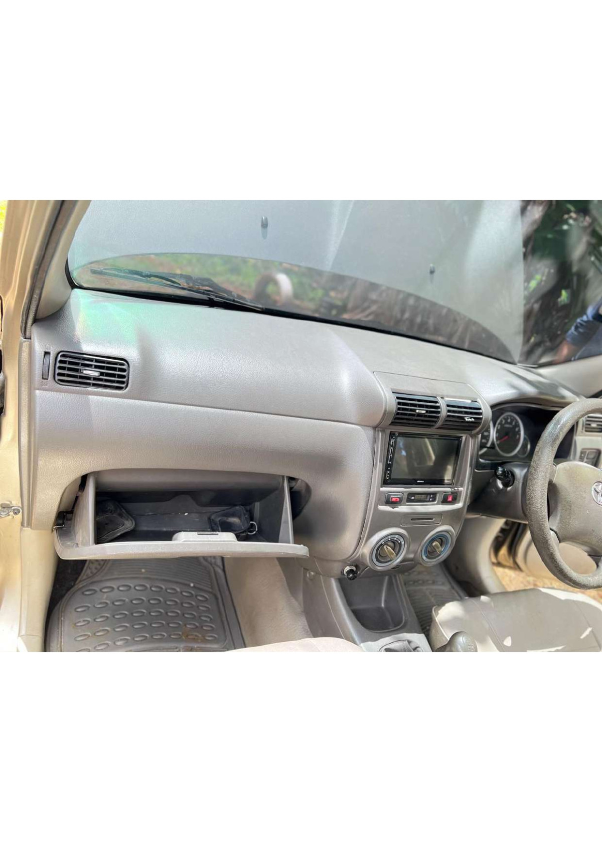 TOYOTA  AVANZA  1.3 G