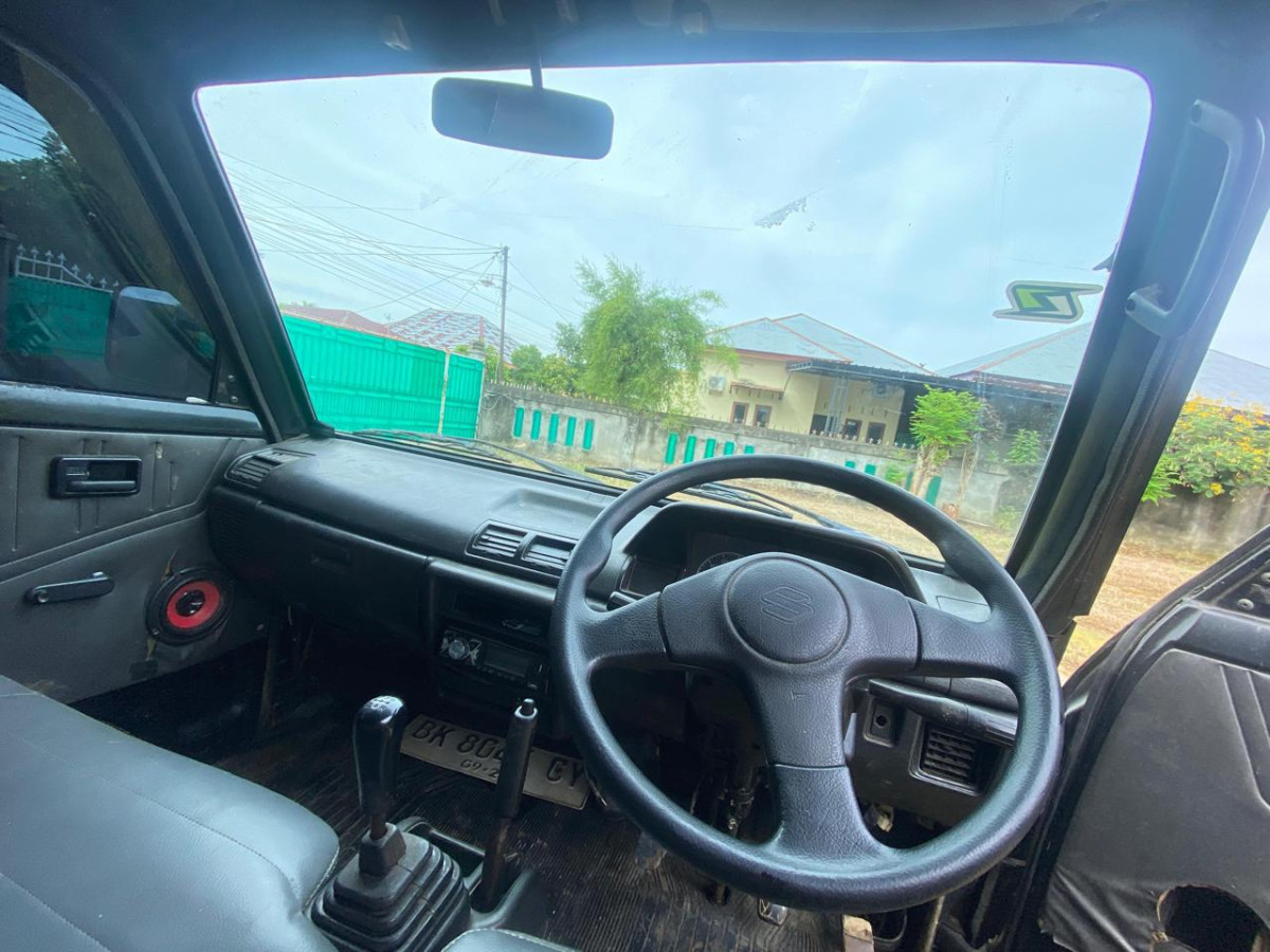 SUZUKI ST 150