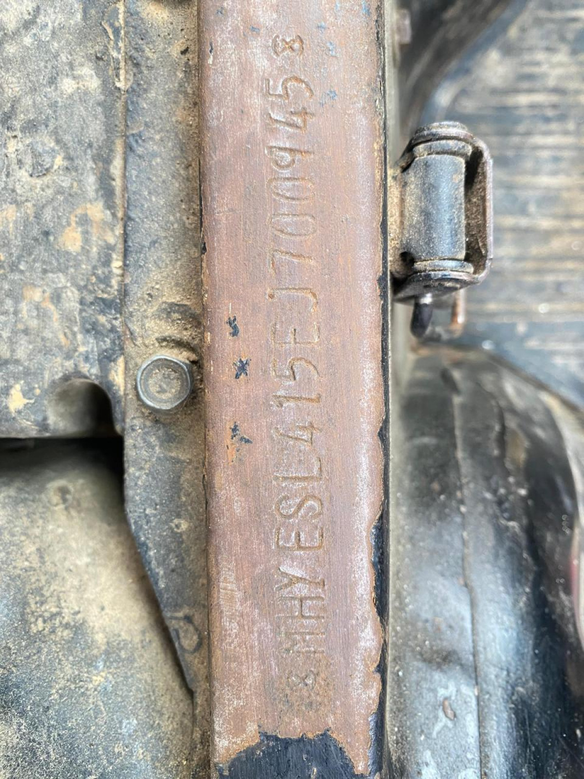 SUZUKI ST 150