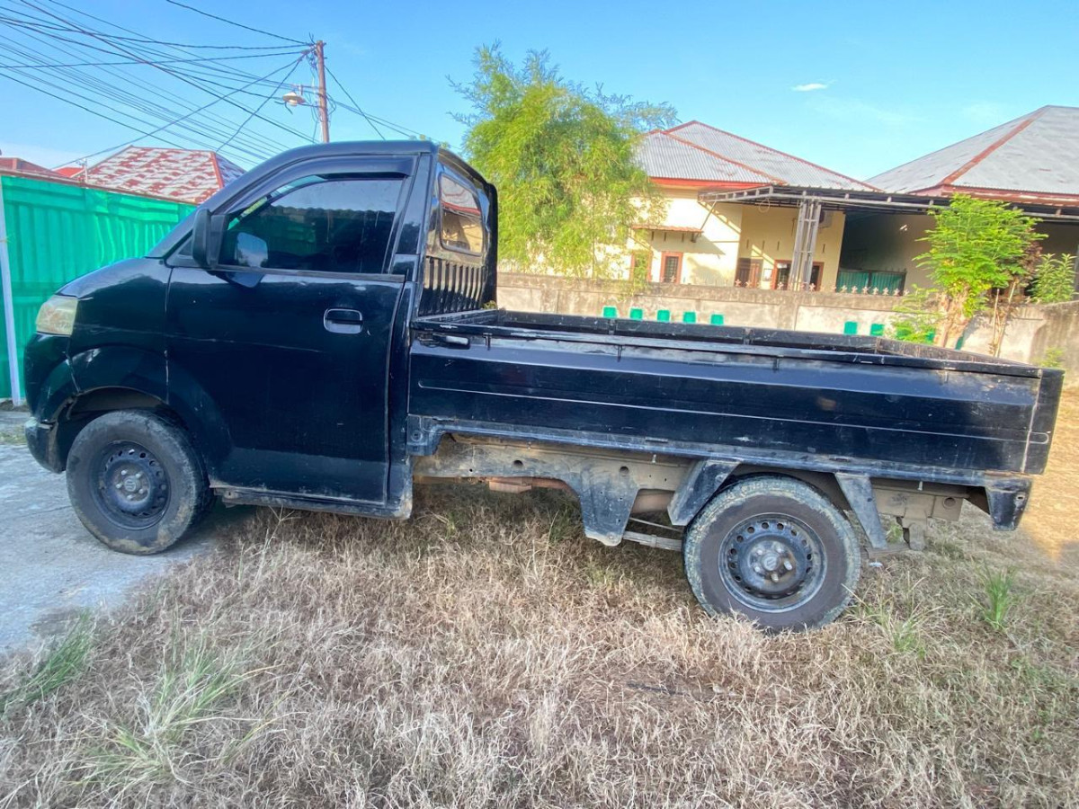 SUZUKI MEGA CARRY  PU